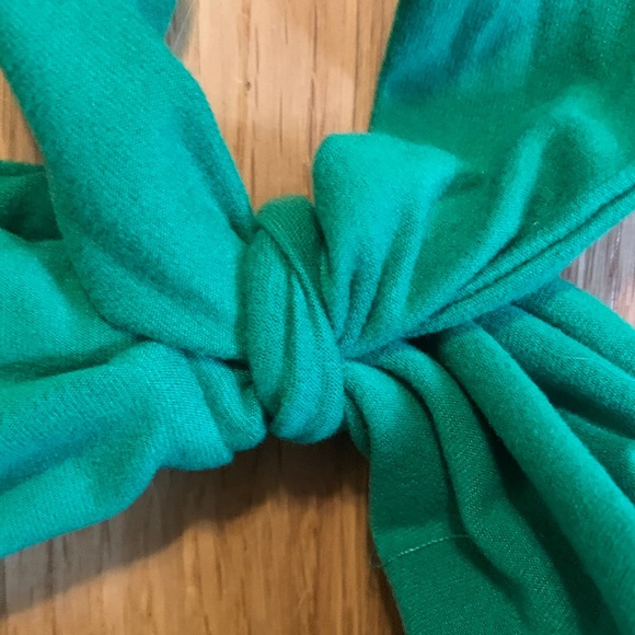 Green Halter Top - Picture 5 of 7